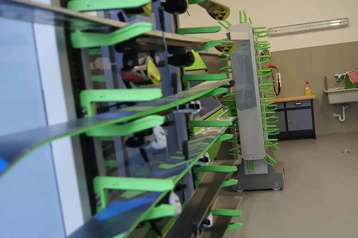 SKI SERVICE WESTENDORF